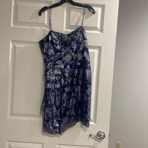 Shoshanna Dresses & Skirts - Shoshanna Midnightt Dress